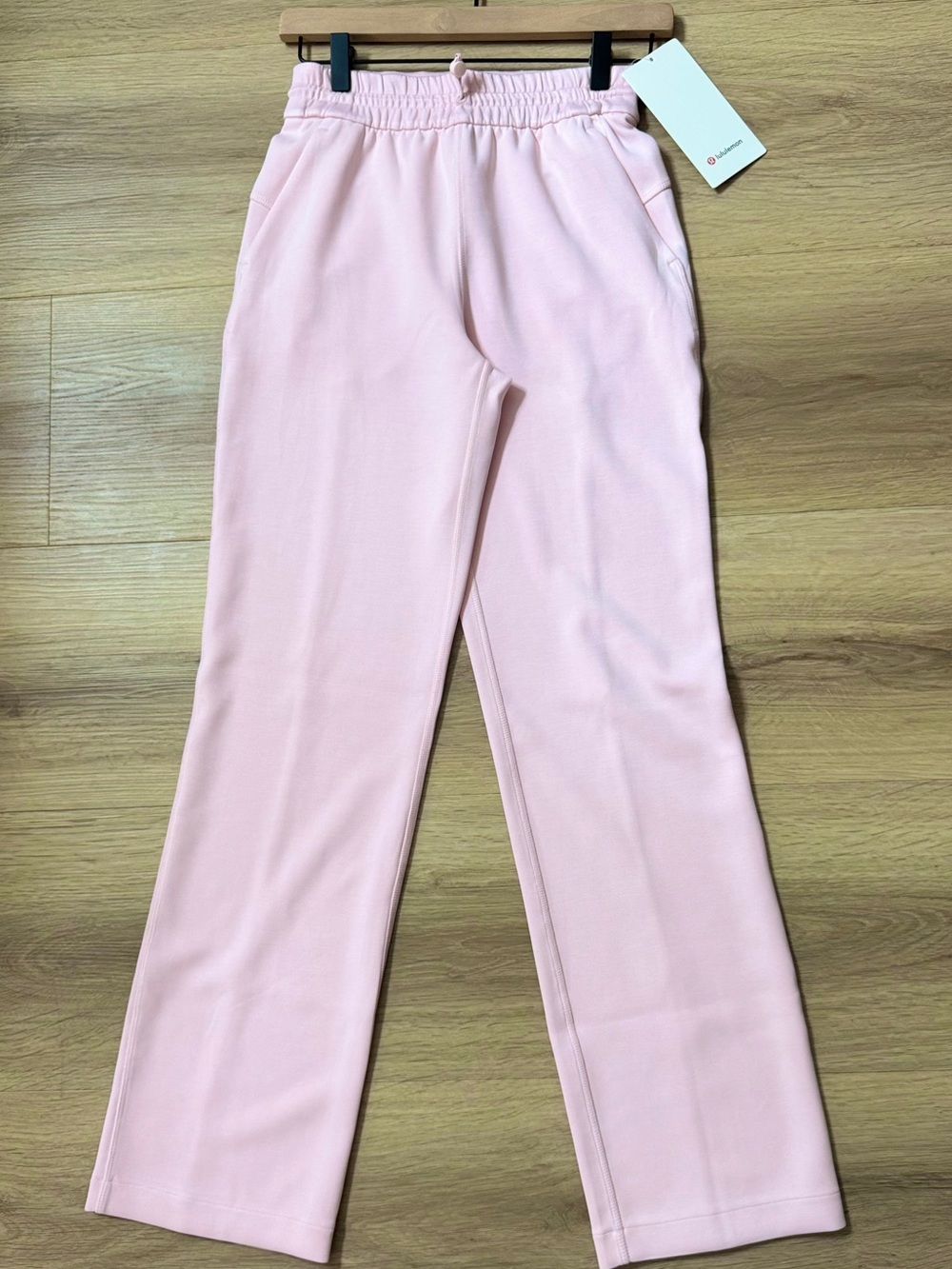 NWOT Lululemon Softstream High Rise Pant in *Strawberry Milkshake* size 2
